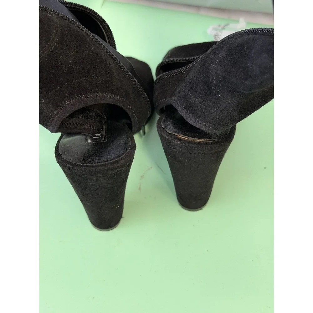 Guess Black Suede-Like Peep Toe Over-the-Knee Boots Women's Size 7M Lace-Up Heel